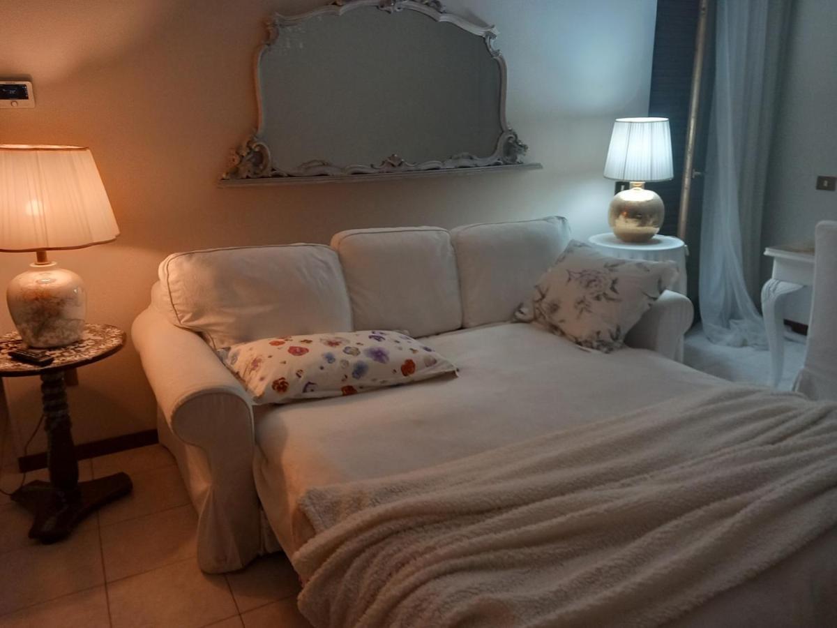 Fiorenza House Luisago Екстер'єр фото