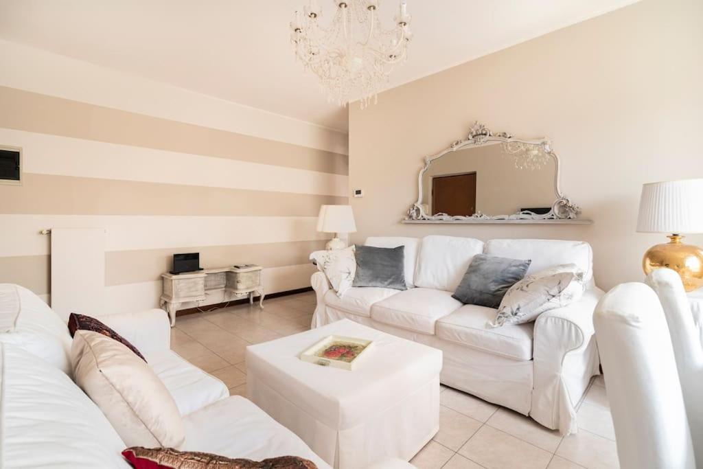 Fiorenza House Luisago Екстер'єр фото