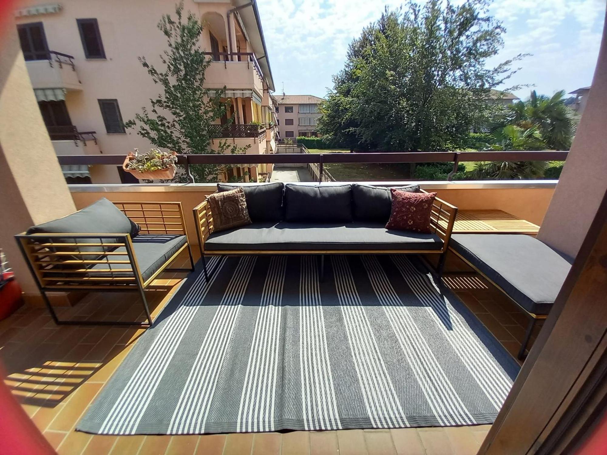 Fiorenza House Luisago Екстер'єр фото