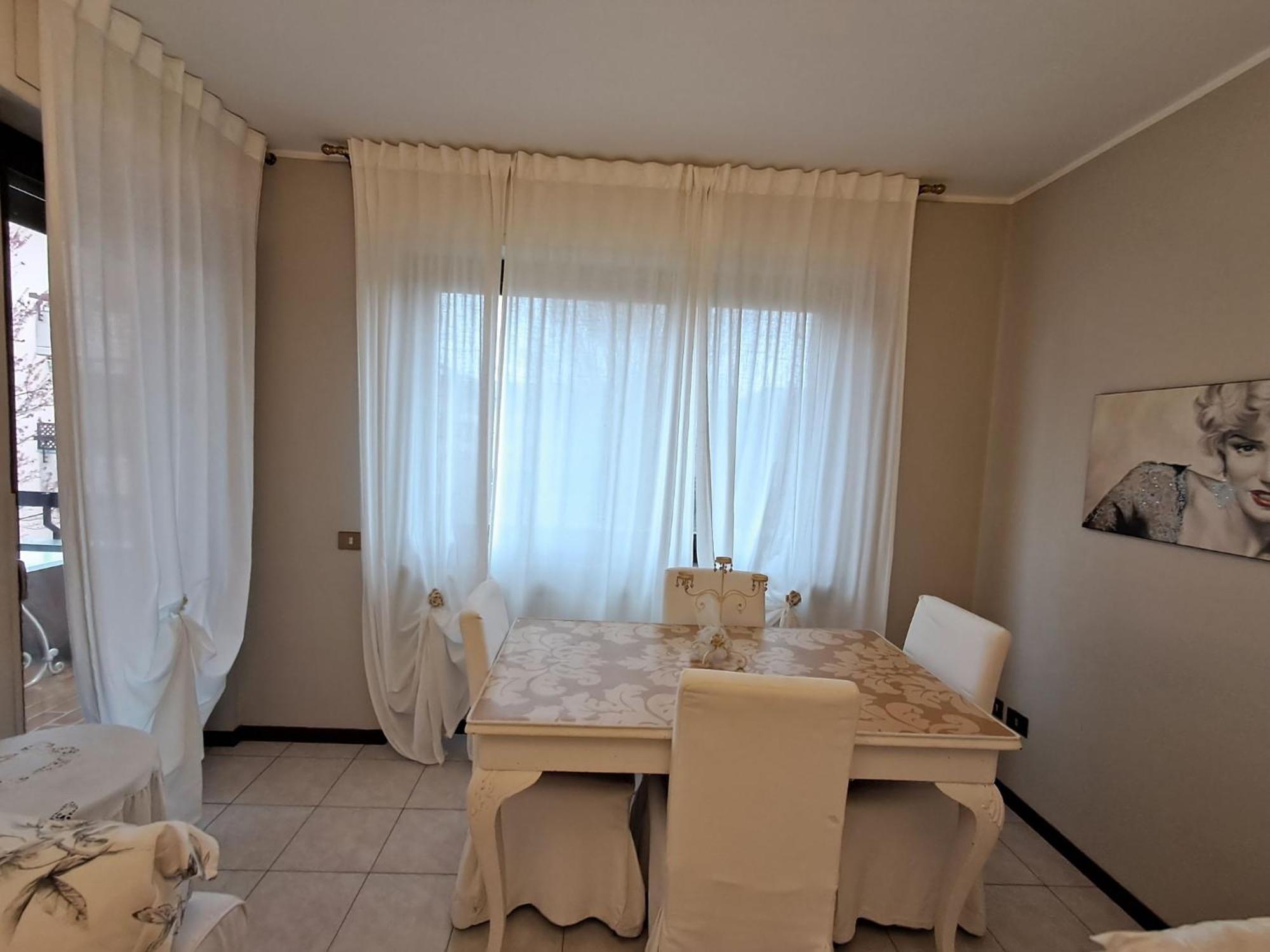 Fiorenza House Luisago Екстер'єр фото