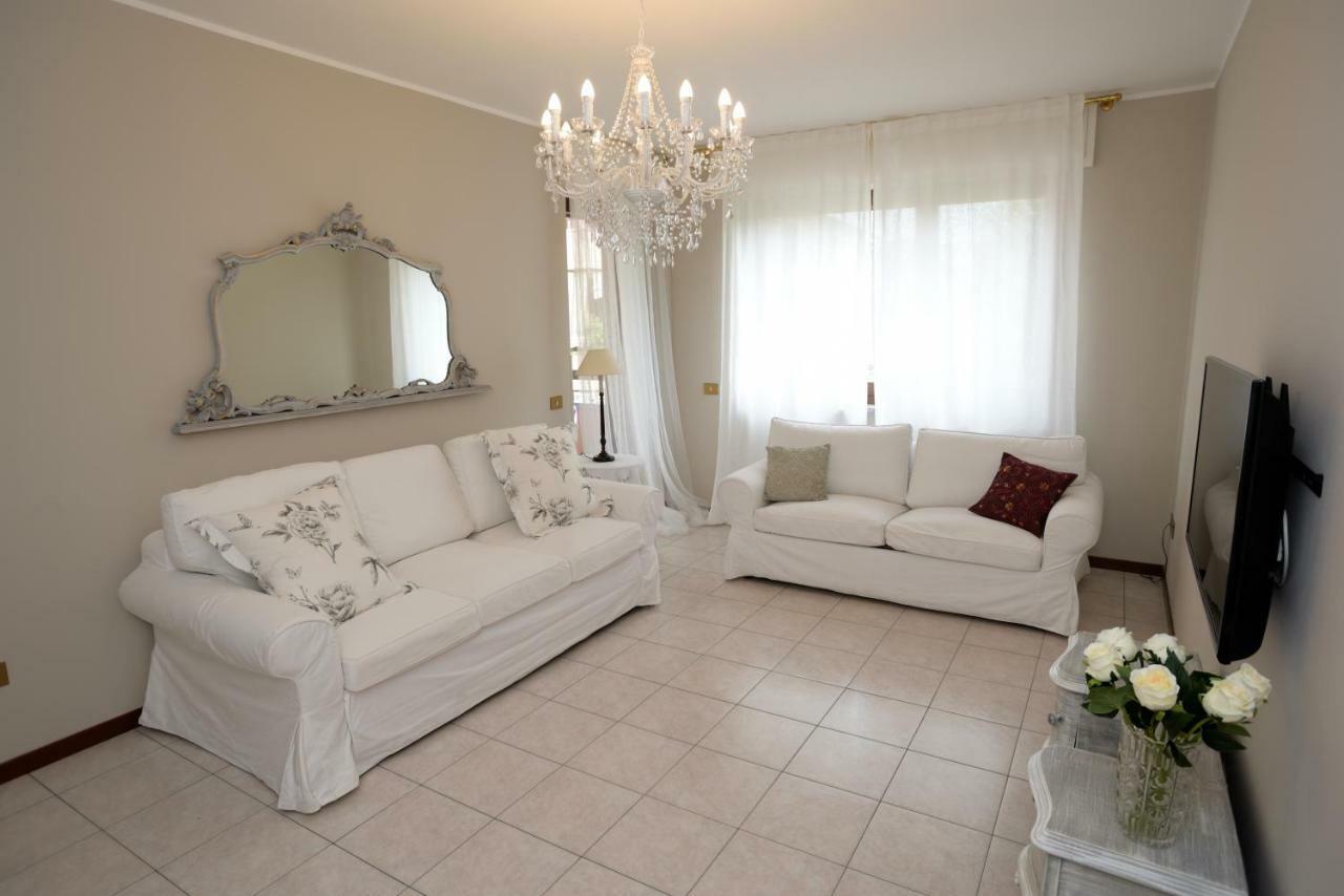 Fiorenza House Luisago Екстер'єр фото